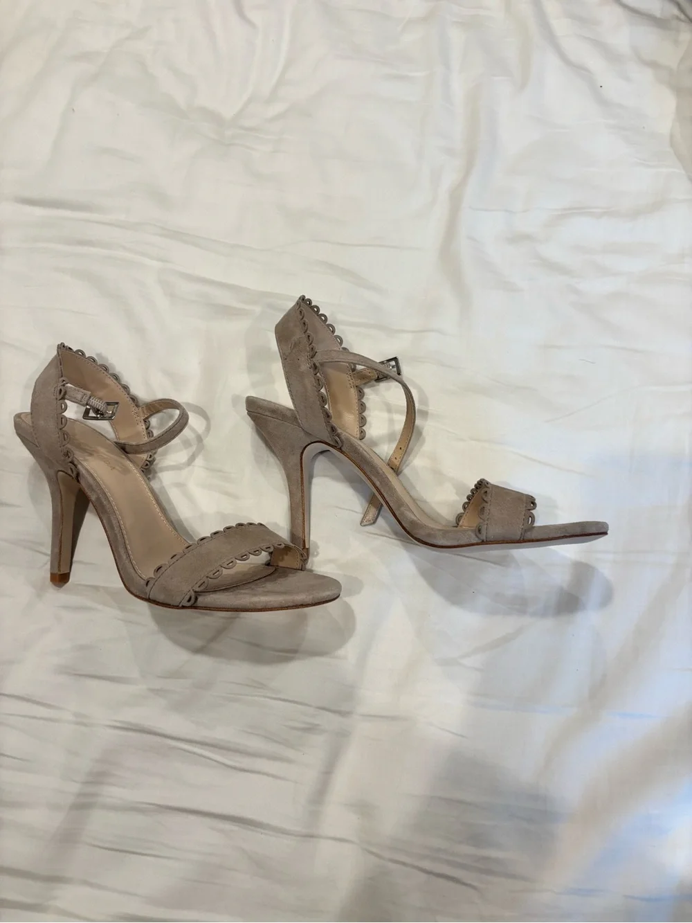 NWOT Pelle Moda Taupe Scallop-Trim Suede Ankle-Strap Heels